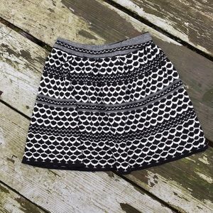 🌻 5 for $25 Jessica Simpson Printed Skirt  Small